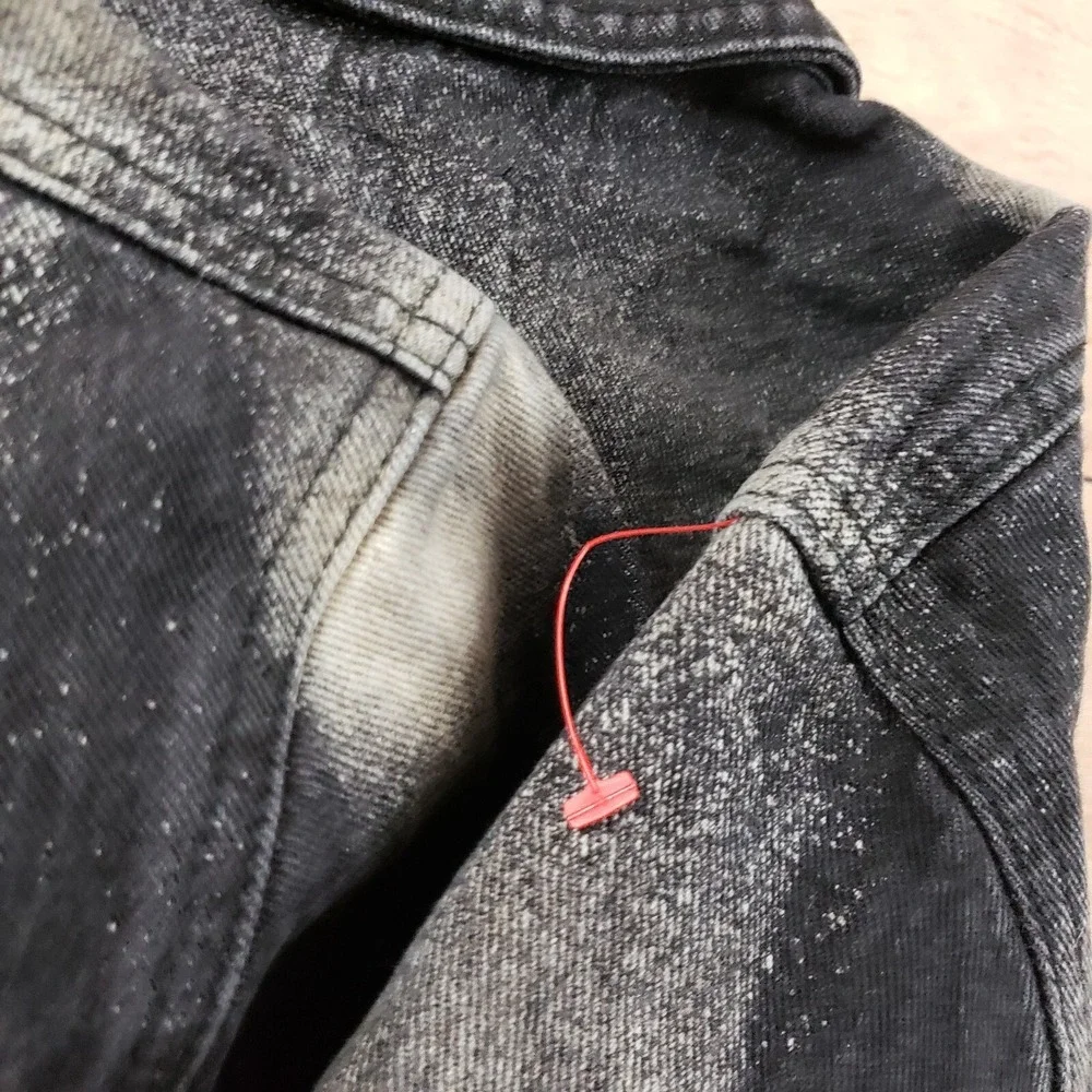 Cotton On please note